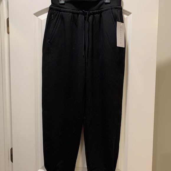 Athleta Pants - Athleta allure jogger small nwt